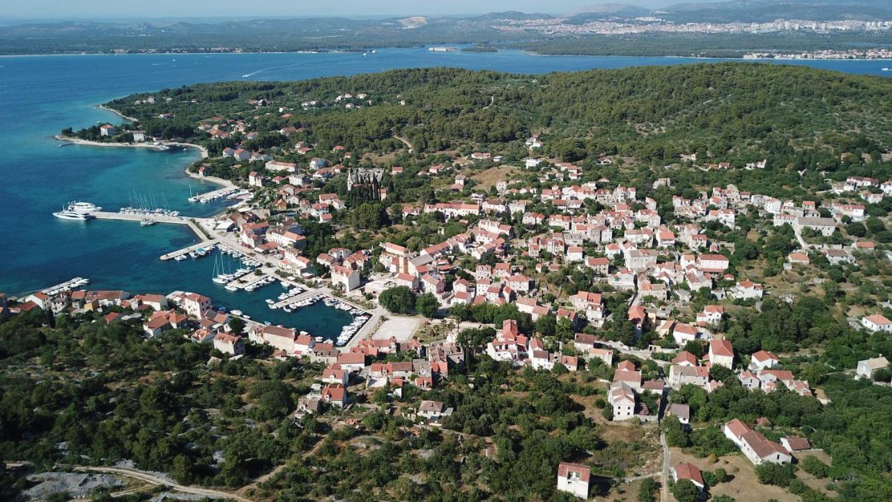 Apartmani Fortuna Zlarin Extérieur photo