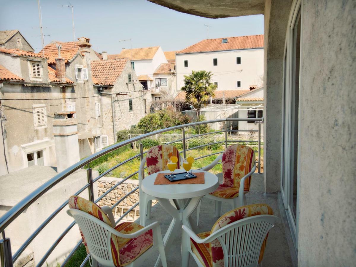 Apartmani Fortuna Zlarin Extérieur photo