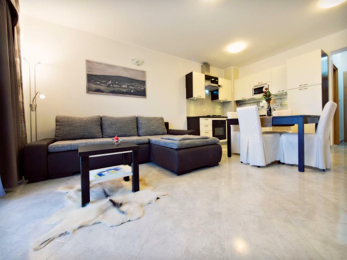 Apartmani Fortuna Zlarin Extérieur photo