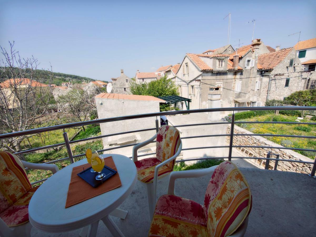 Apartmani Fortuna Zlarin Extérieur photo